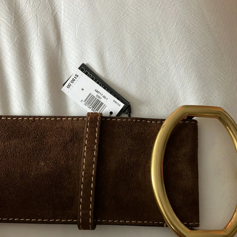 NWT Banana Republic Wide Large Buckle Suede Statement Belt - Picture 5 of 5